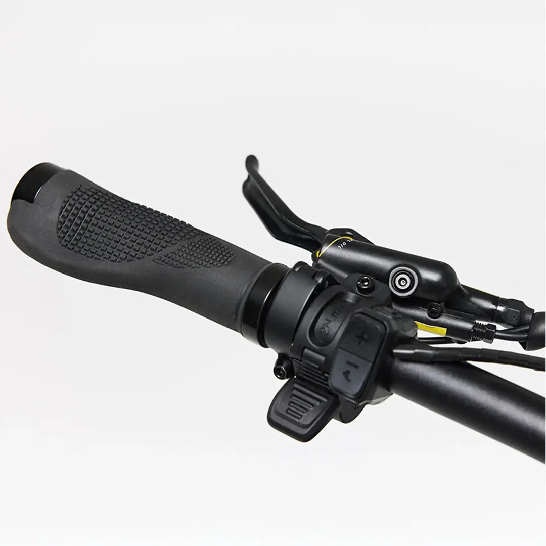Bakcou Kodiak AWD SD Electric Bike | Dual 750W Motors, All-Terrain Beast